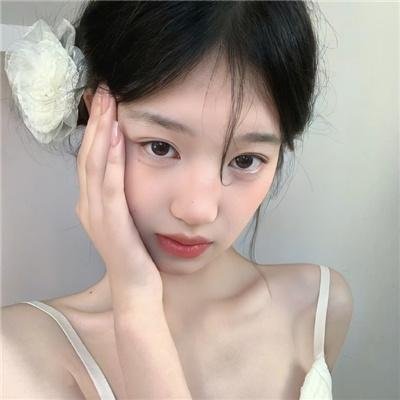 海滩春色